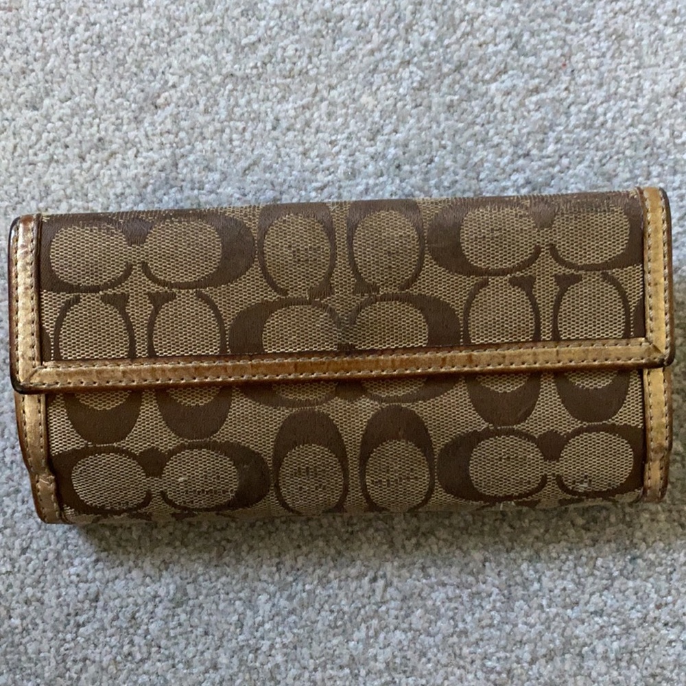 Coach Wallet - Picture 3 of 3